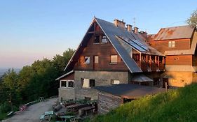 Hostel Schronisko Pttk Na Jaworzynie Krynickiej
